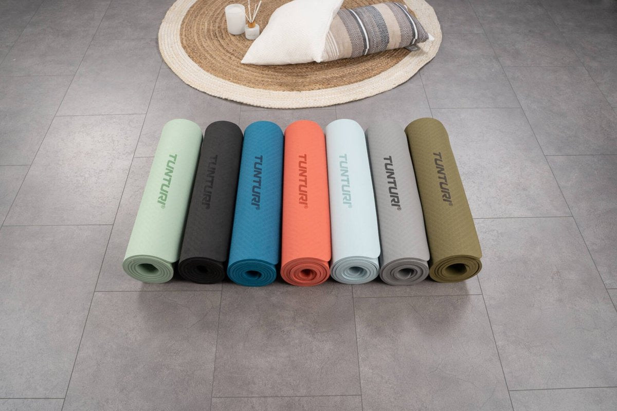 Tunturi Yoga Mat 8mm - Pilates mat - Extra dikke fitness mat - 183x61x0,8 cm - Incl Draagtas - Ecologisch materiaal - Eenvoudig te reinigen - Mint