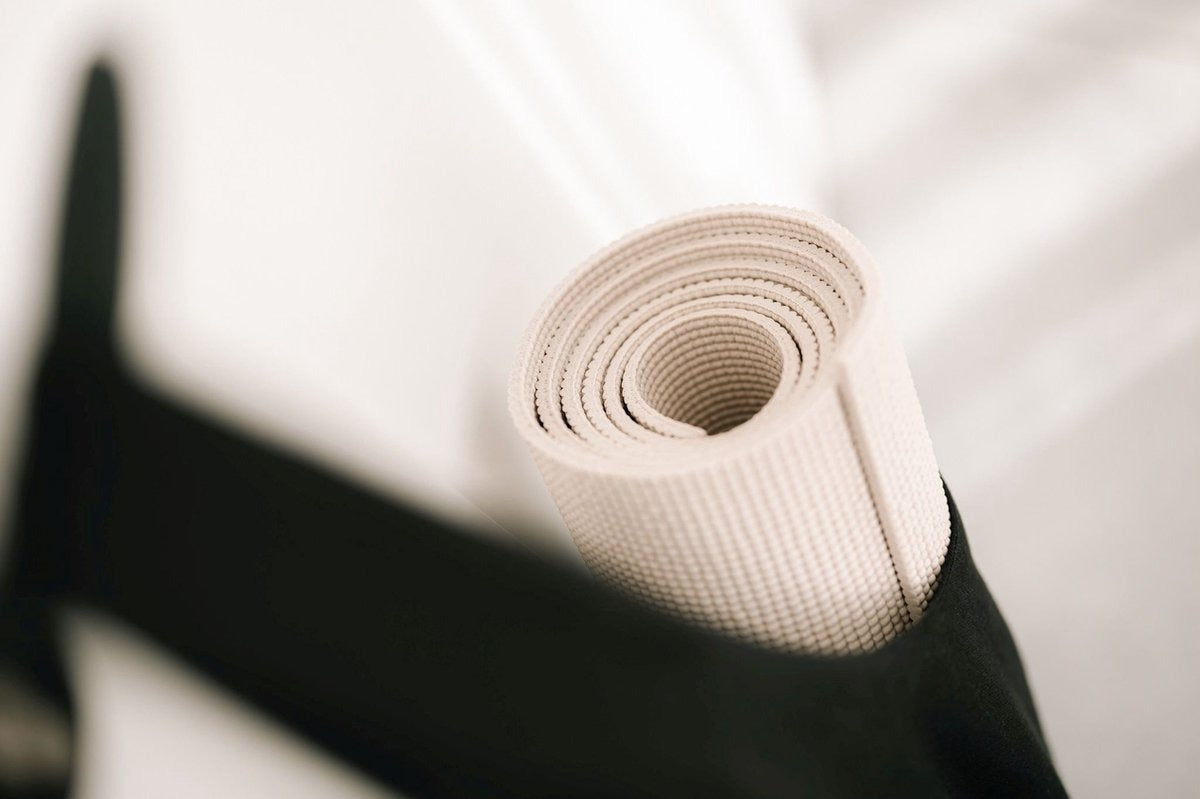 Yogamat sticky extra dik sand - Lotus | 6 mm | fitnessmat | sportmat | pilates mat sand
