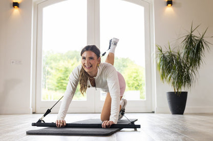 AJ-Sports Weerstandsbanden Set Pro - Pilates Bar - Weerstandsbanden - Fitness Bar - Tot 100 KG Verstelbaar - Pilates Stick - Inclusief 6 Weerstandsbanden - Resistance Band Set - Crossfit - Zwart